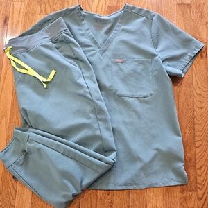 Figs scrubs women xl cactus